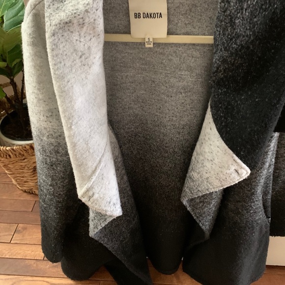 BB Dakota light ombré coat. Size S - Picture 3 of 5